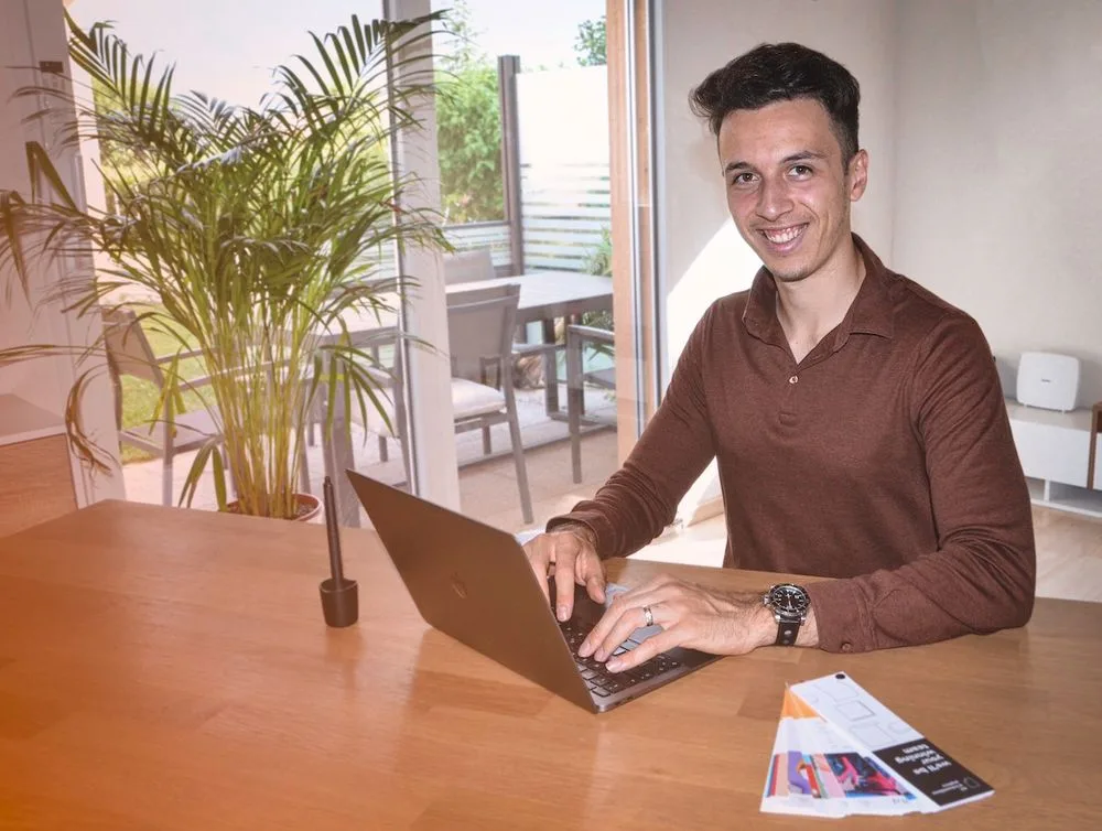 Ilias Müller- Digital Manager & CEO - Caractère